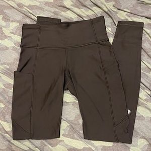 Lululemon Fast and Free High-rise Fleece Tight 28" Black sz 6